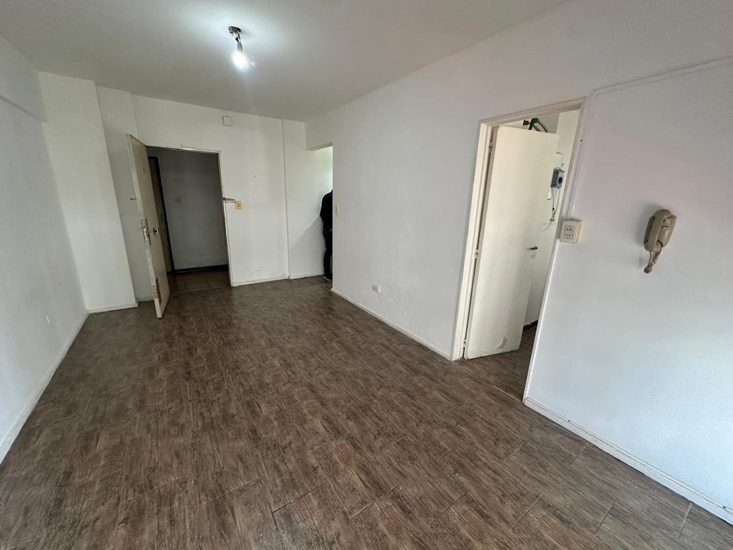 Foto de MONOAMBIENTE EN VENTA - CENTRO DE SAN MIGUEL, imagen 4
