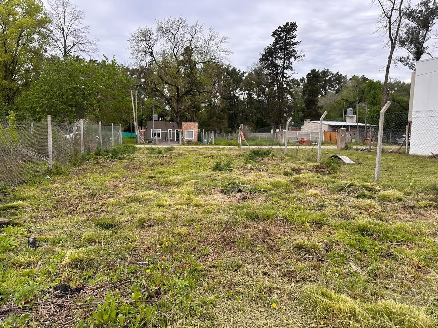 Foto de VENTA LOTE EN BARRIO PARQUE YEI PORÁ, imagen 4