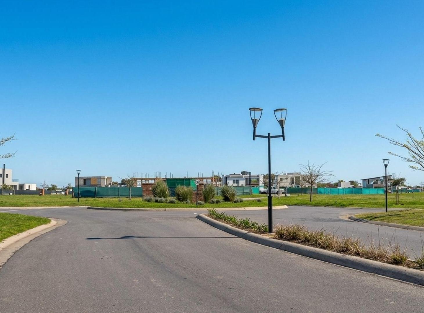 Foto de VENTA LOTE TERRENO BARRIO VILLAGE PLAZA. BELLA VISTA, imagen 1