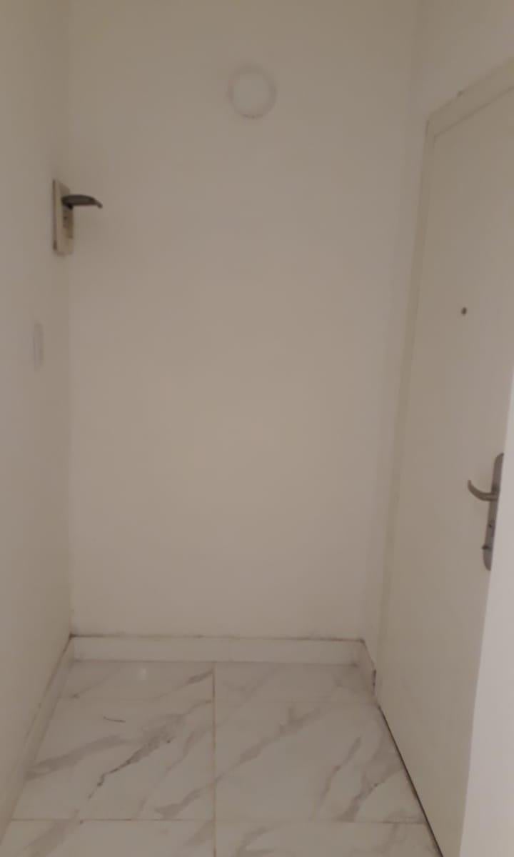 Amplio 2 amb c/Patio/PB/Baja Expensa. Av Directorio y Pumacahua