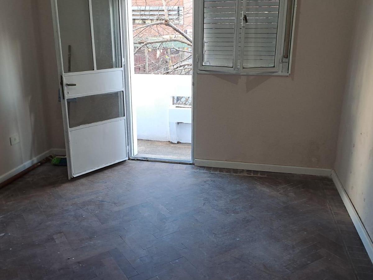 Foto de PH 3 amb Sin expensas Balcón FTE. 60m2 Av. Río Janeiro, imagen 5