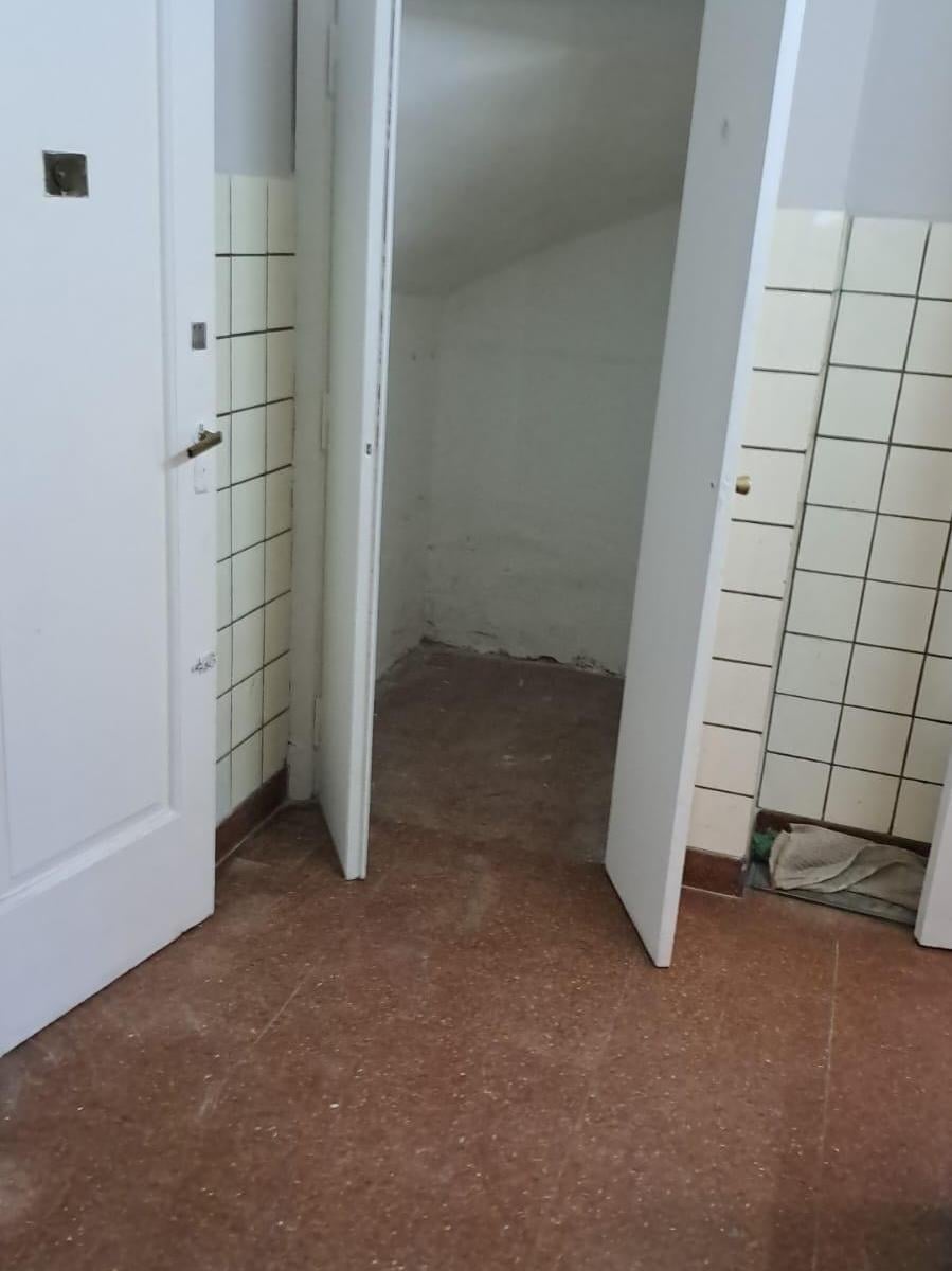 Foto de PH Frente- Sin Expensas- Av.Rio Janeiro 987-Patio- 70m2- whatsapp, imagen 4