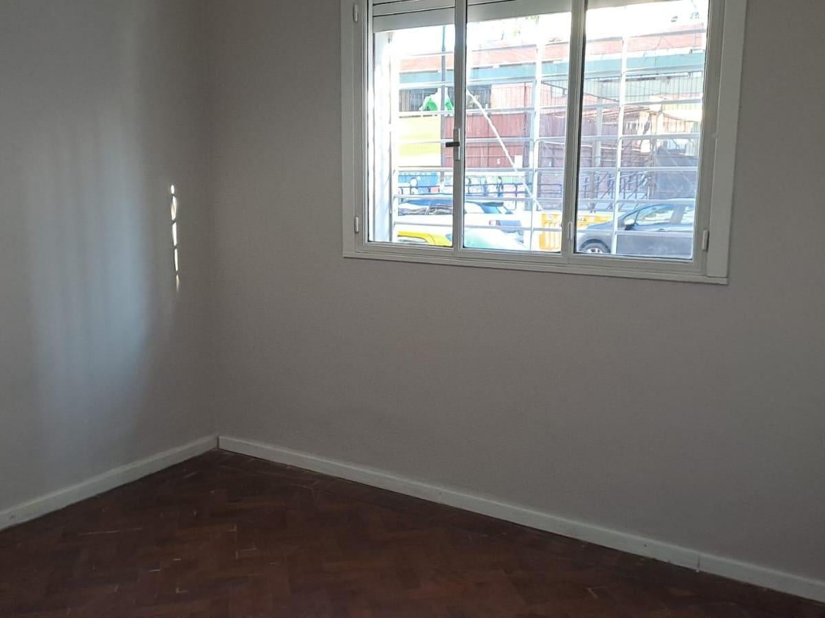 PH Frente- Sin Expensas- Av.Rio Janeiro 987-Patio- 70m2- whatsapp 1136072562