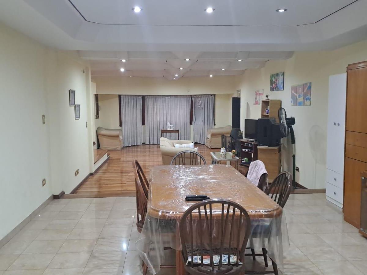 Casa 550 m² - Maza 1544 y Av Garay - Lujo - Garage X 4 Autos Whatsapp 1