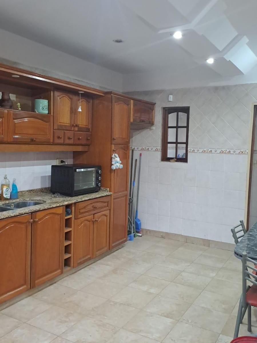 Casa 550 m² - Maza 1544 y Av Garay - Lujo - Garage X 4 Autos Whatsapp 1