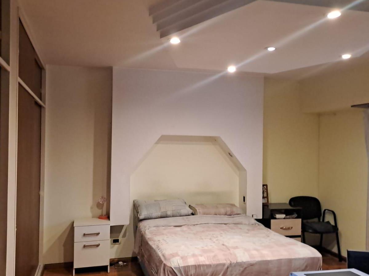 Casa 550 m² - Maza 1544 y Av Garay - Lujo - Garage X 4 Autos Whatsapp 2