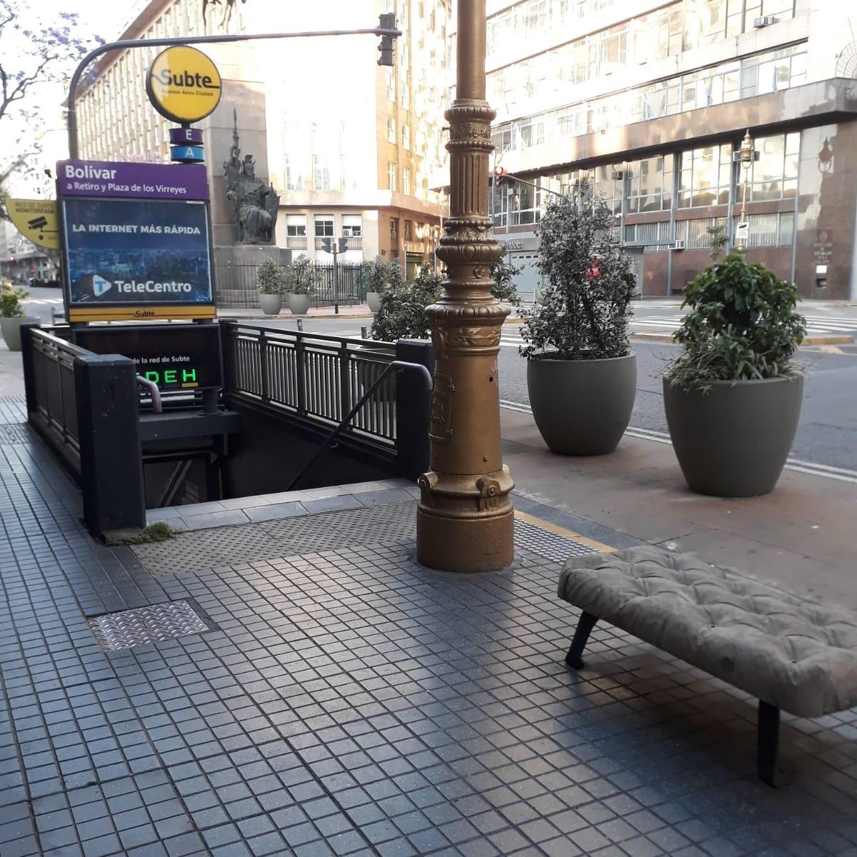 2amb Luminosos y Externos - Julio a Roca 570 Al Lado Subte Bolivar - Wp. 2