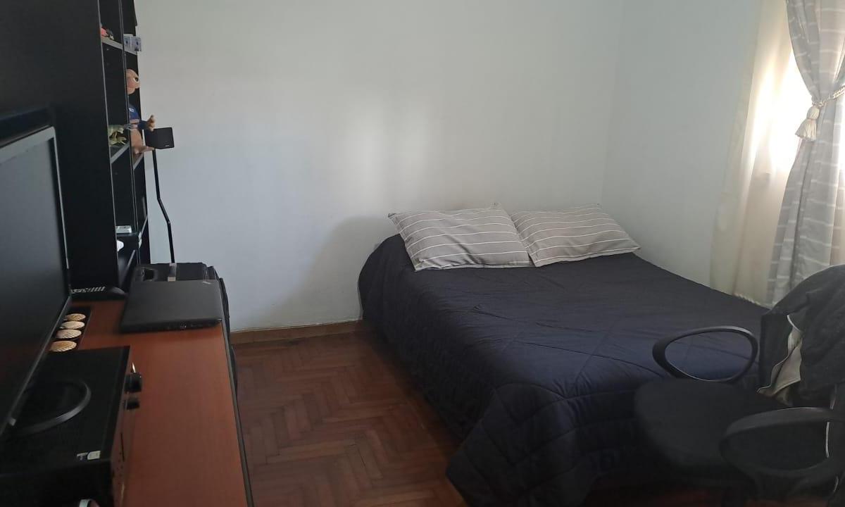 Amplio 2amb Av Rivadavia 11064 Piso 1 X Esc. Muy Baja Expensa 2
