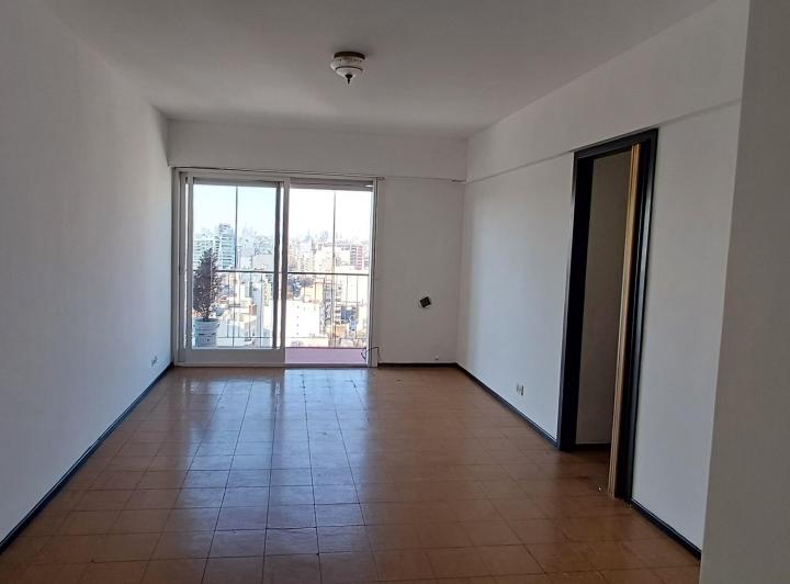Departamento de 4 ambientes con balcón.Vista Panoramica.Excelente ubicacion  1