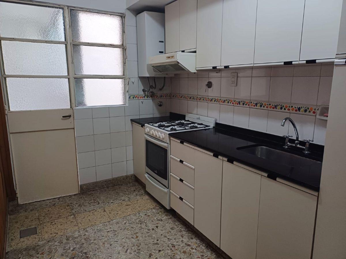 Foto de 4 AMBIENTES-COCINA-LAVADERO-FRENTE-COCHERA. EXCEPCIONAL!!!, imagen 4
