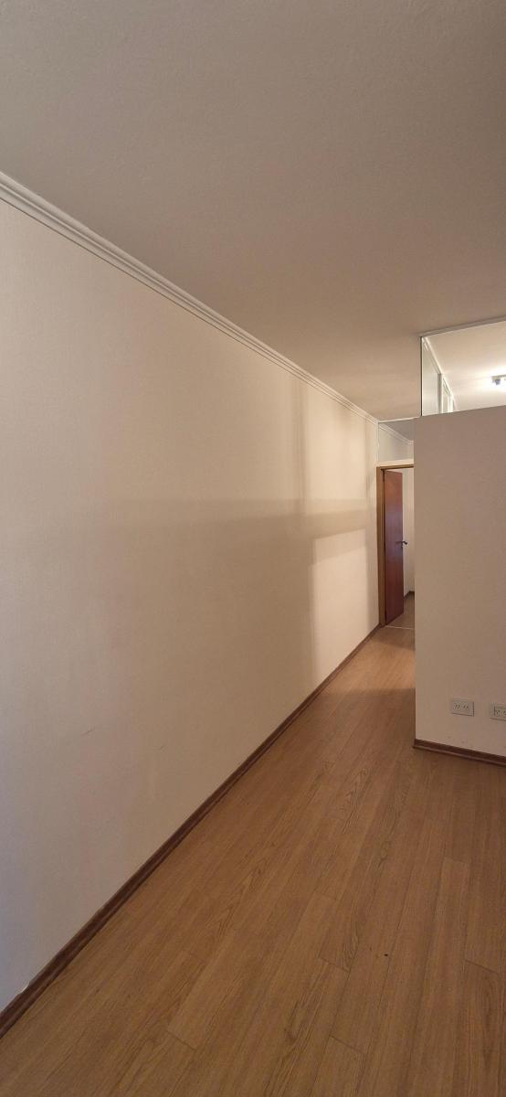Vendo Hermosa Oficina de 27 m² en Perfecto Estado en El Corazón del Microcentro 1