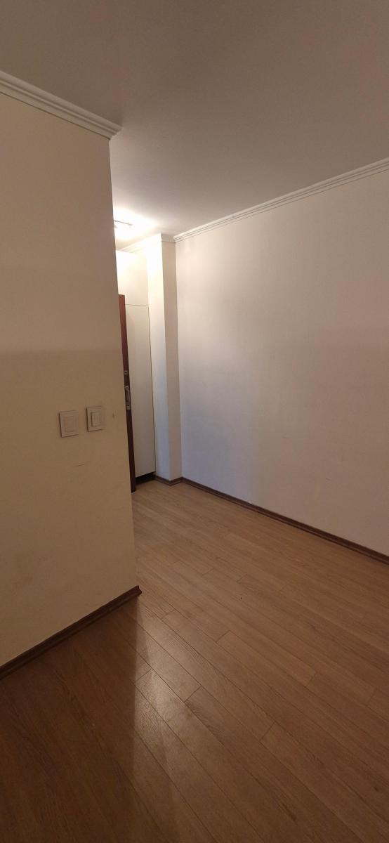 Vendo Hermosa Oficina de 27 m² en Perfecto Estado en El Corazón del Microcentro 3