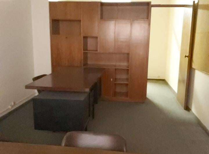 Oficina Comercial de 28 m² Amoblada SE ALQUILA