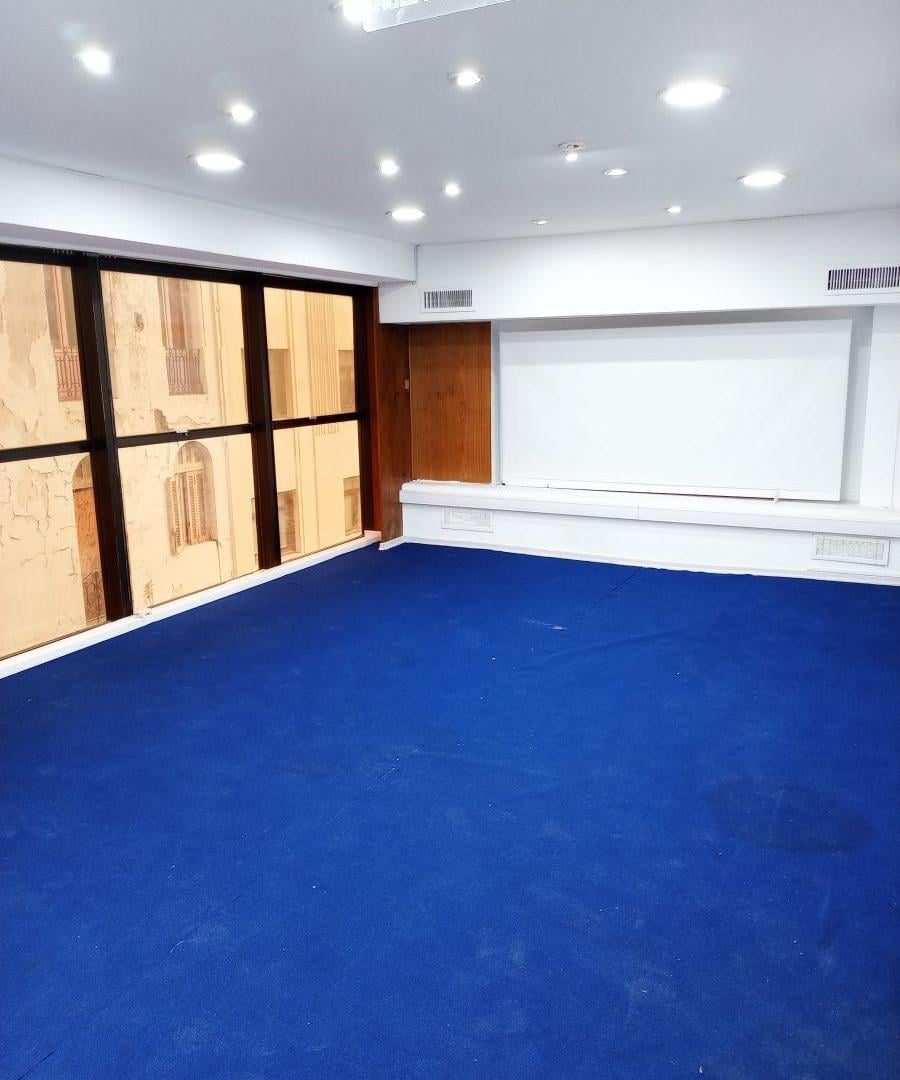 Oficina Comercial en Alquiler 127 m² Excelente Ubicación 6 Ambientes