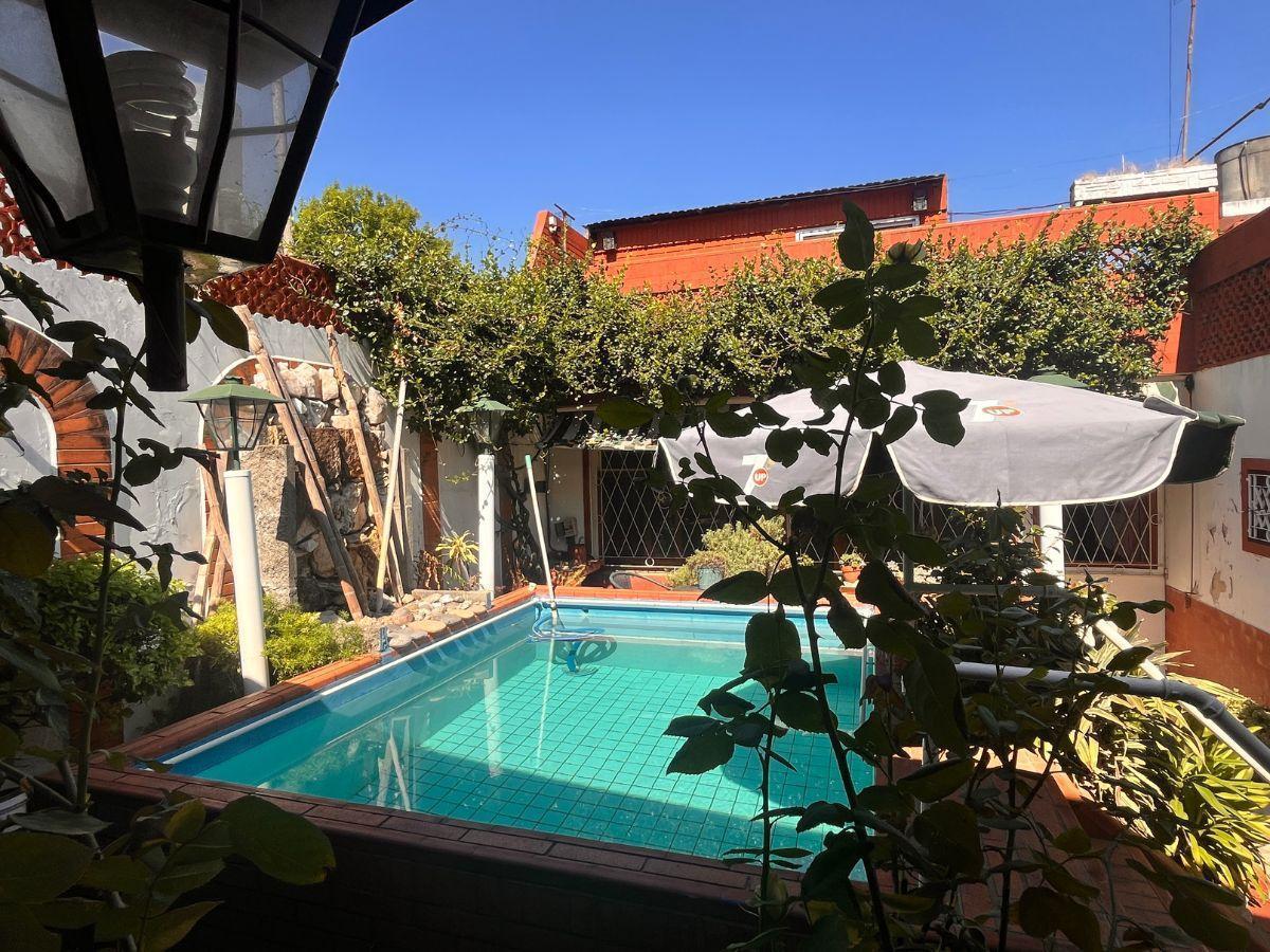 Foto de Venta Casa 3 Ambientes - Flores con Patio, Pileta y Quincho, imagen 3