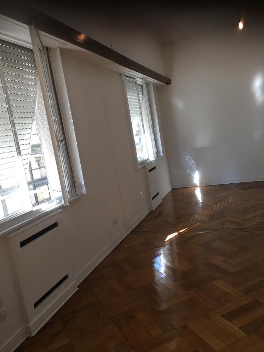 Foto de Muy lindo departamento super amplio y luminoso!, imagen 3