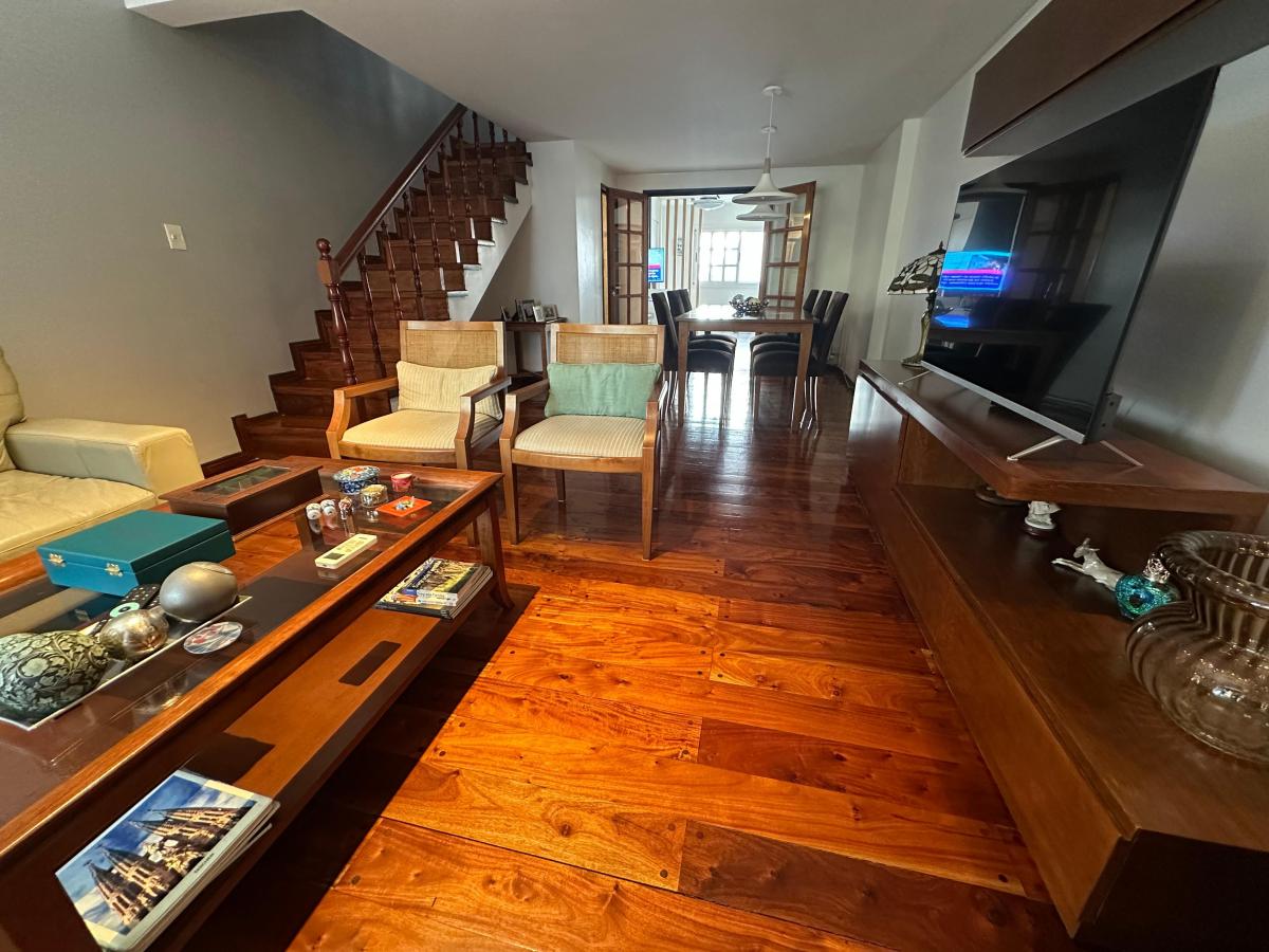 PH Tipo Casa Excelente Triplex Impecable Estado Sin Expensas! 3