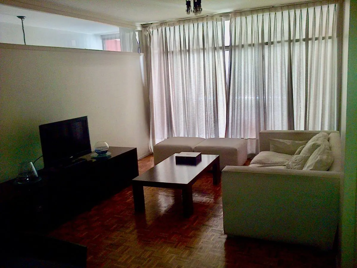 TRES AMBIENTES EXCELENTE ZONA MEDIOS DE TRASPORTE 4