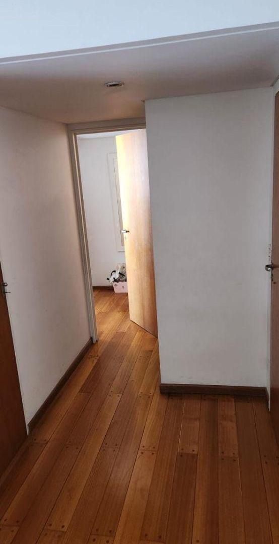 Foto de Excelente tres ambientes con cochera dependencia, imagen 2