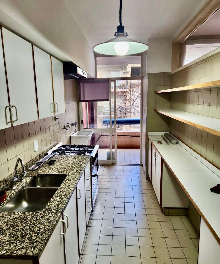 Foto de 3 ambientes con cochera excelente ubicación balcón terraza, imagen 1