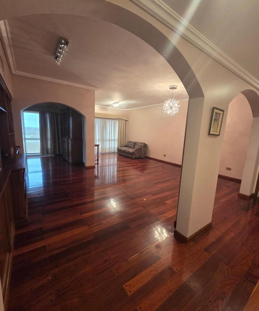Foto de Piso de 4 ambientes con cochera y baulera en Lomas de Zamora Oeste, imagen 4