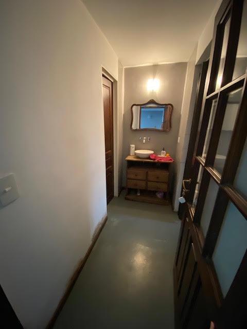 Foto de Local en alquiler Lomas de Zamora Oeste 4x7mts con persiana electrica, imagen 4