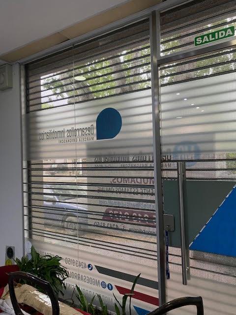 Foto de Local en alquiler Lomas de Zamora Oeste 4x7mts con persiana electrica, imagen 5
