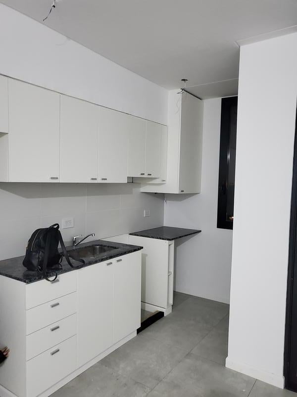 Foto de Departamento de 2 ambientes con piscina en Temperley Este, imagen 2