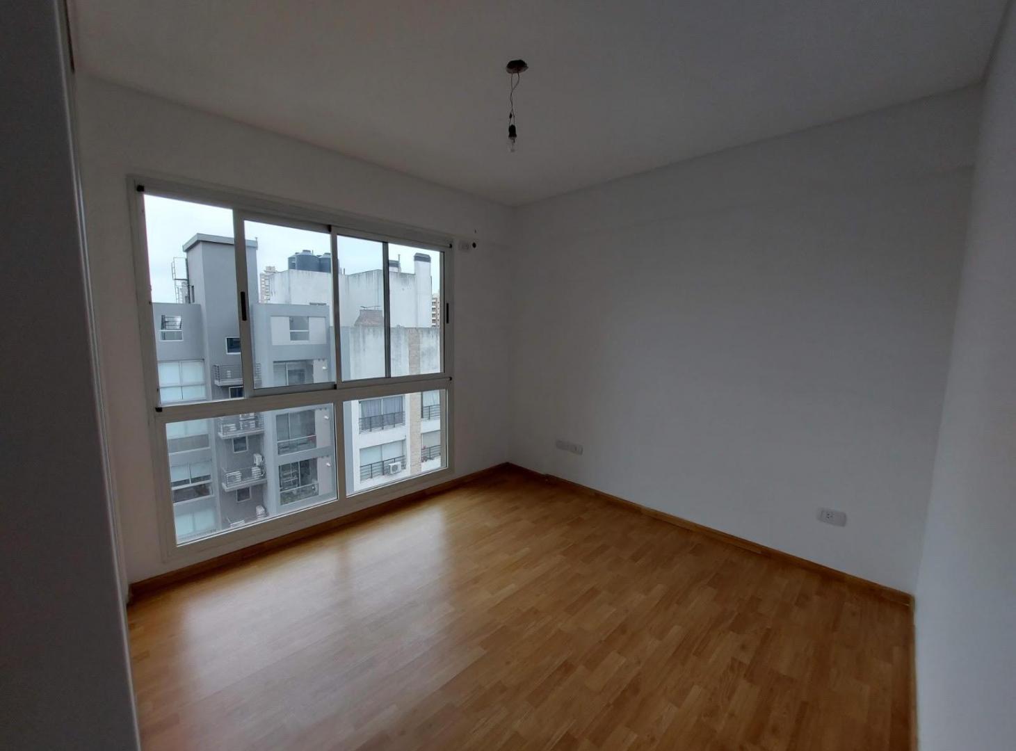 Foto de Departamento 4 ambientes en venta Lomas de Zamora Oeste, imagen 2