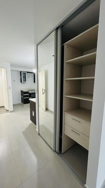 Foto de Departamento a estrenar en Lomas Oeste con cochera, sum y pileta, imagen 4