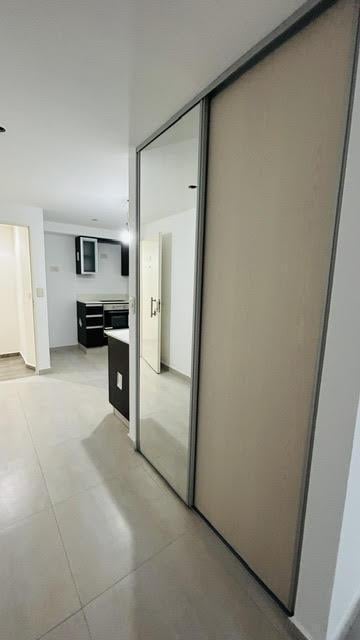 Foto de Departamento a estrenar en Lomas Oeste con cochera, sum y pileta, imagen 3