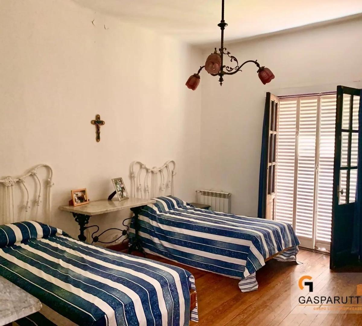Excelente Casa en Venta en Capilla del Monte, Córdoba! 8 Amb 4