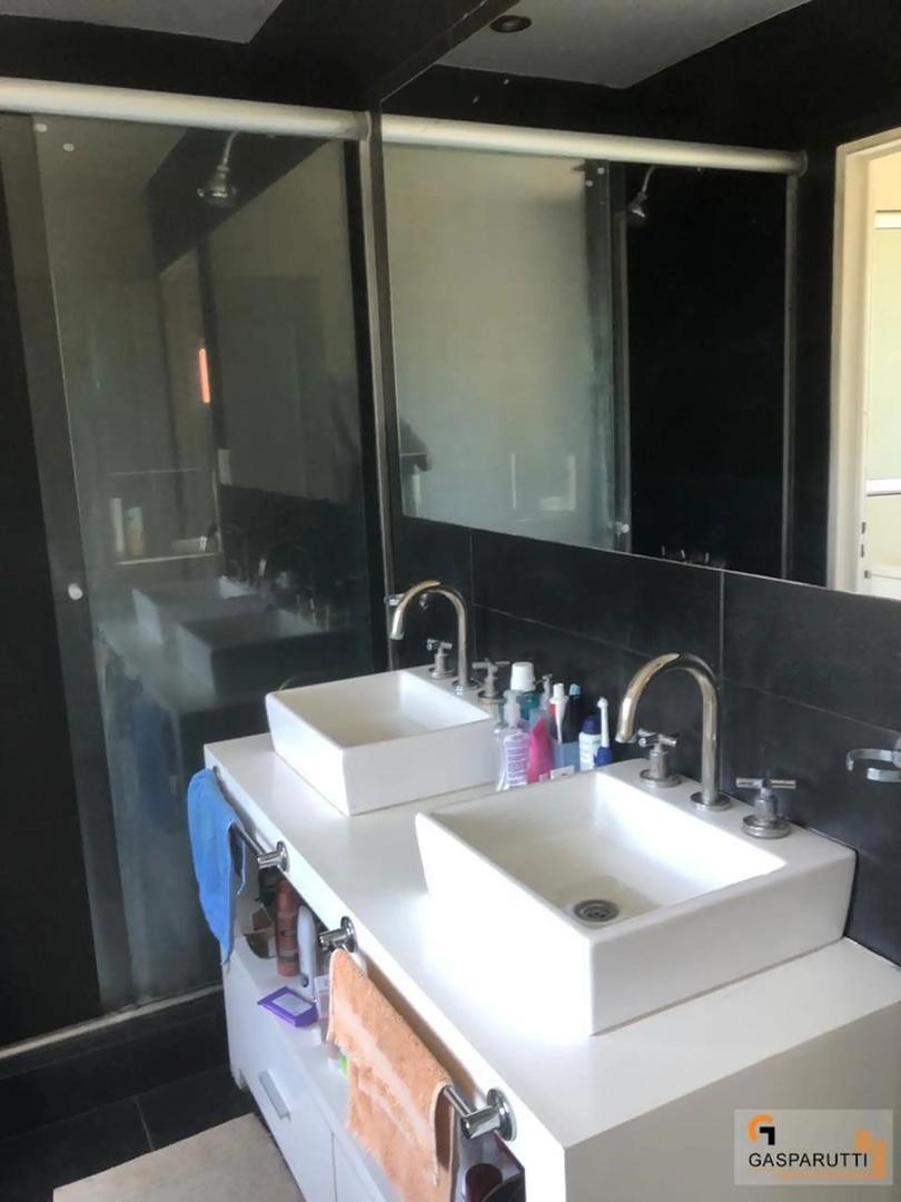 Casa en Venta en Fincas de Maschwitz, 6 Ambientes con Pileta