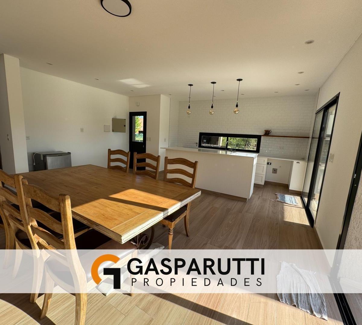 Foto de Casa en Venta en Puertos del Lago, Araucarias con Pileta, imagen 4