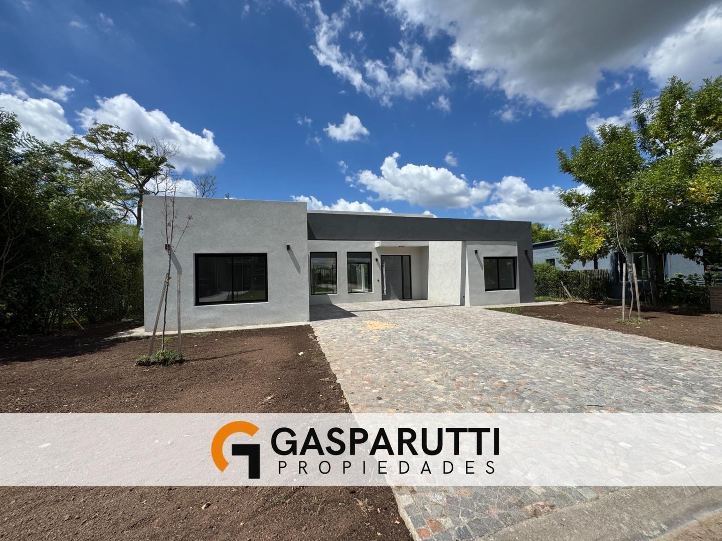 Casa en Venta en San Matías con Pileta
