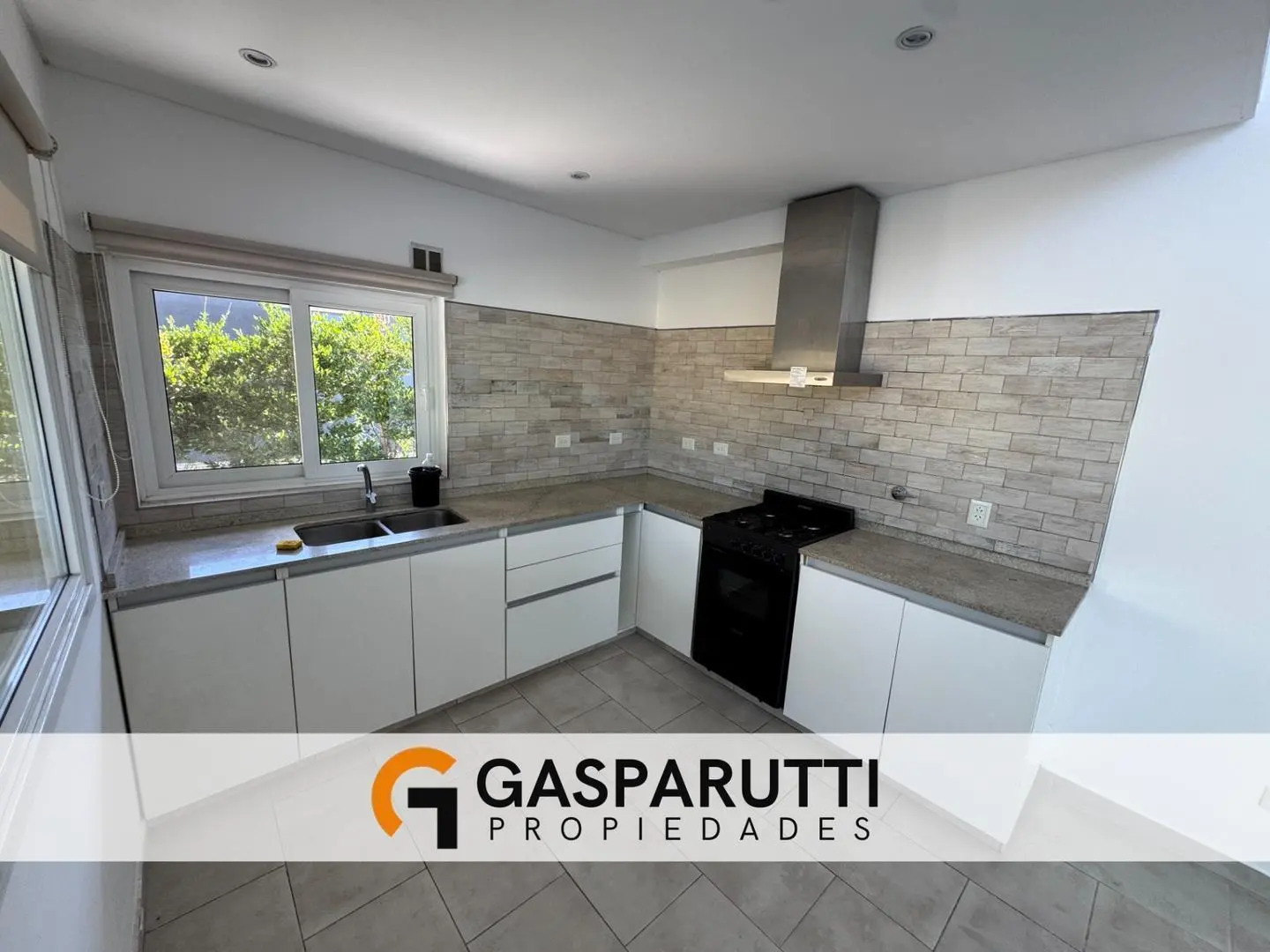 Casa en Venta en San Matías con Pileta 8