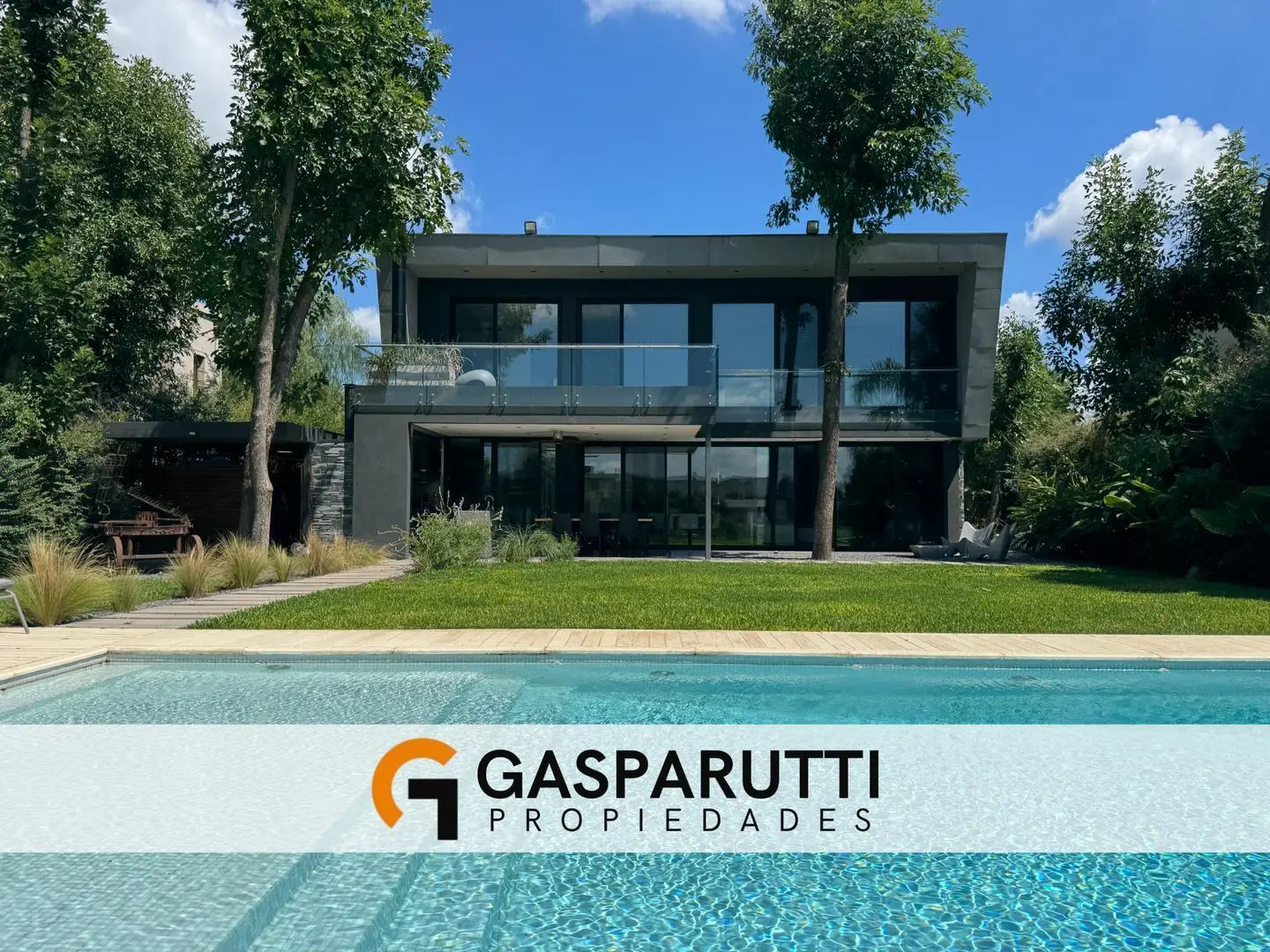 Casa en Venta a la Laguna en San Matías 1