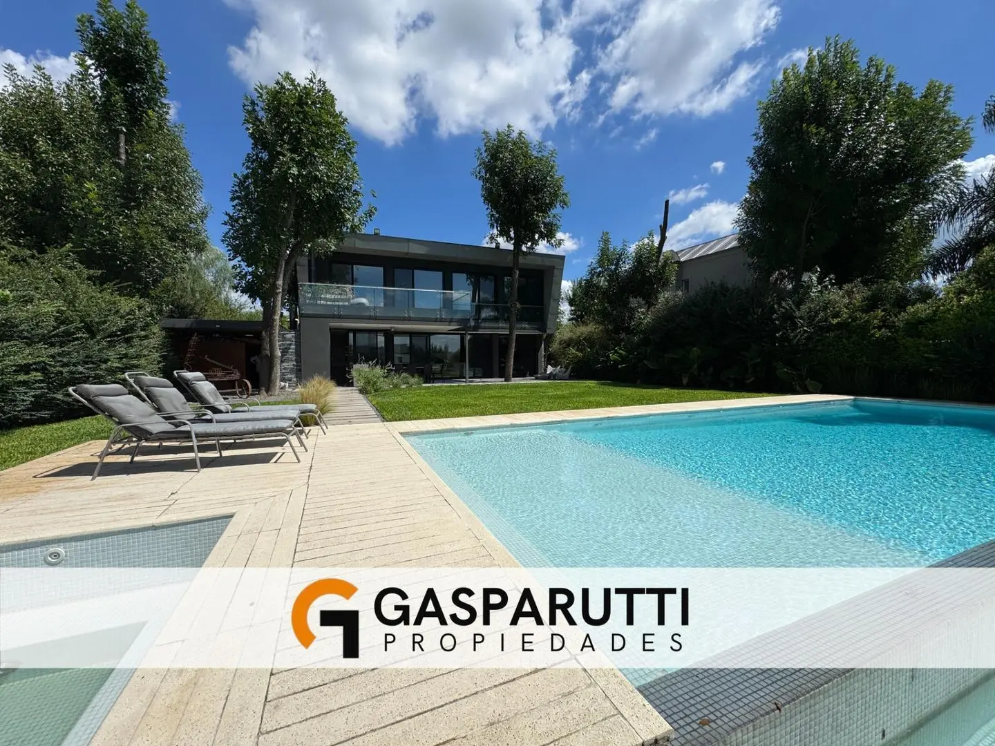 Casa en Venta a la Laguna en San Matías 3