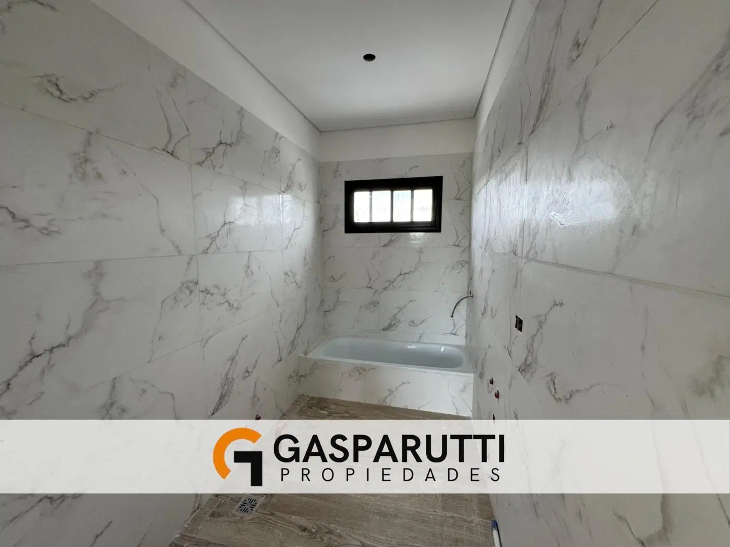 Casa en Venta en El Canton Puerto 8