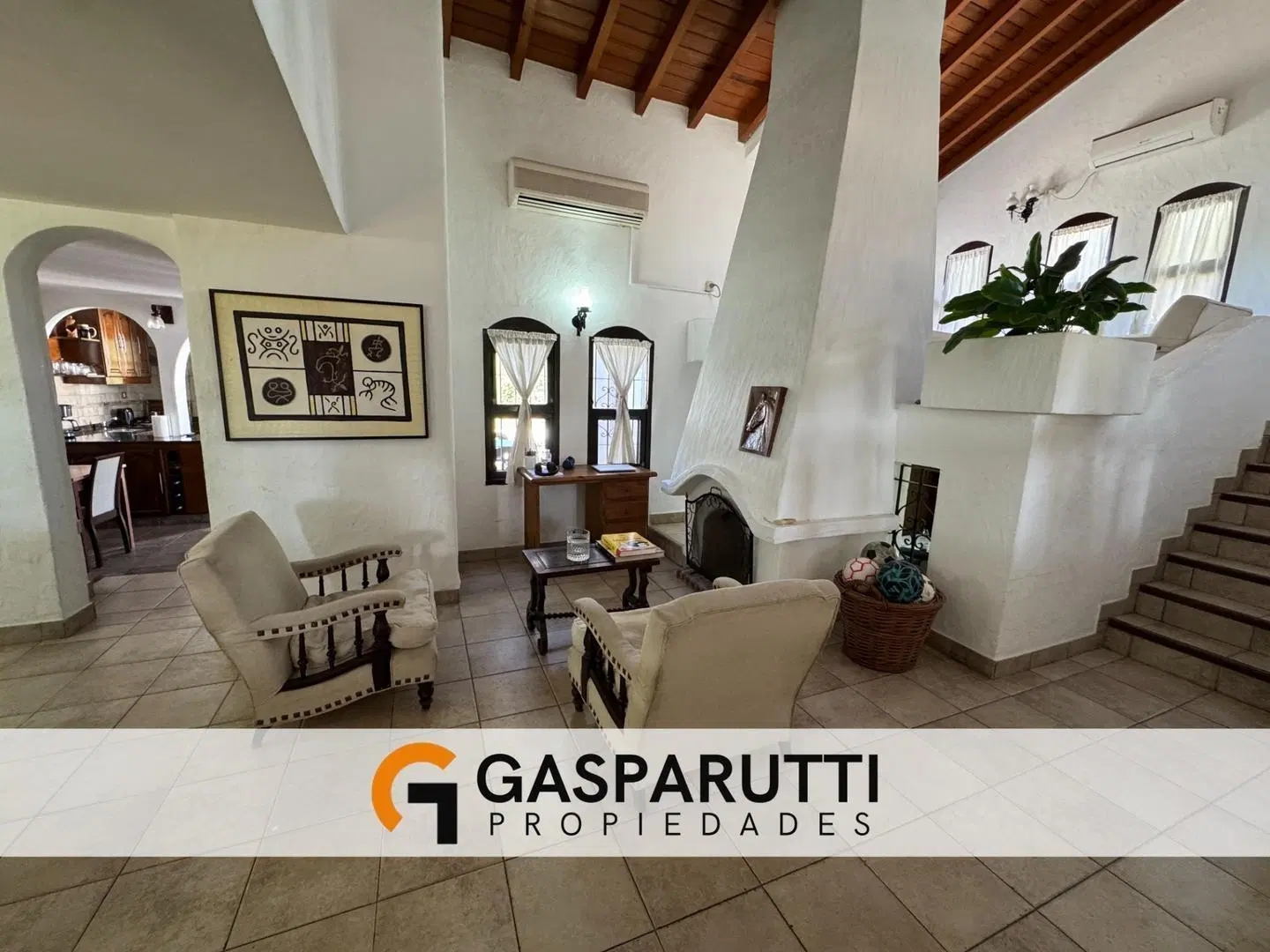 Casa en venta en Aranjuez Country Club. APTO CREDITO 4