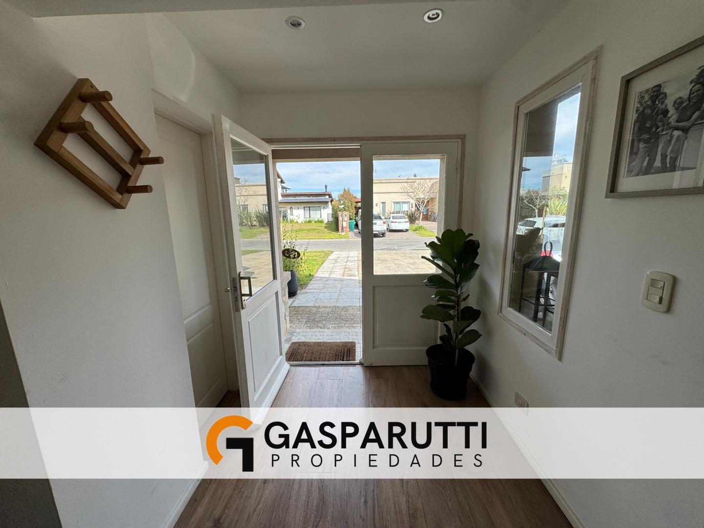 Foto de Casa en Venta en San Matías con Pileta, imagen 3