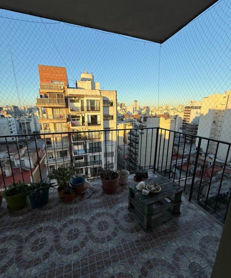 Foto de 4 AMBIENTES - AL FRENTE - BALCON - MUY LUMINOSO - EXCELENTE UBICACION, imagen 1