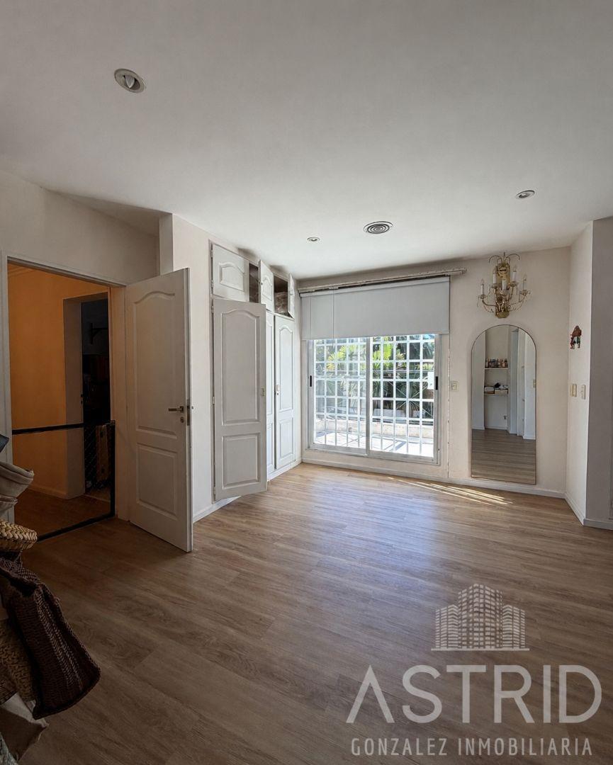 Foto de Venta de Casa 7 Ambientes en Punta Chica, San Fernando, imagen 4