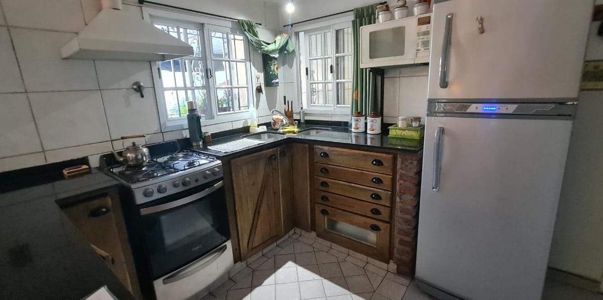 Foto de Venta de Casa 5 AMBIENTES en Villa Luzuriaga, imagen 5