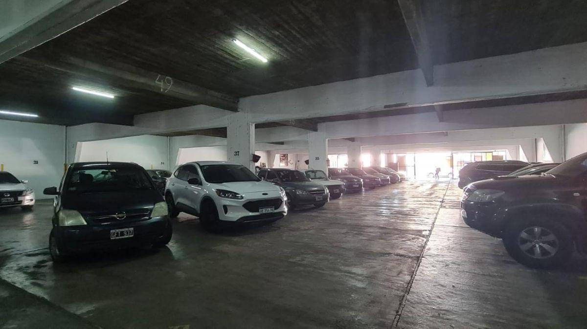 Venta de Galpón en Morón Centro 3