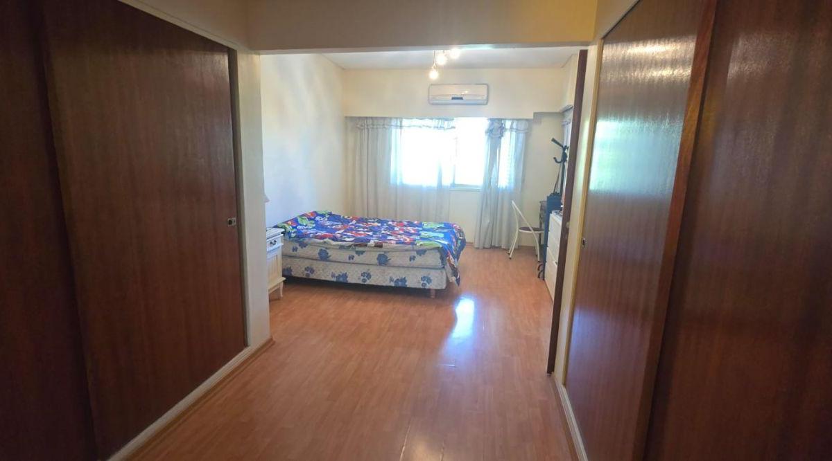 ¡Chalet único 5 Ambientes en San Justo!
