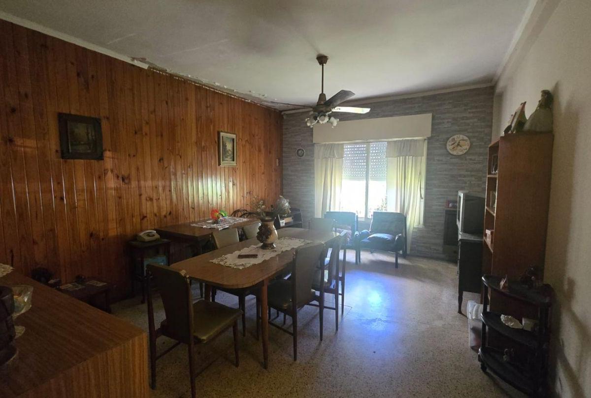 CASA DE 4 AMBIENTES EN VENTA - APTO CRÉDITO