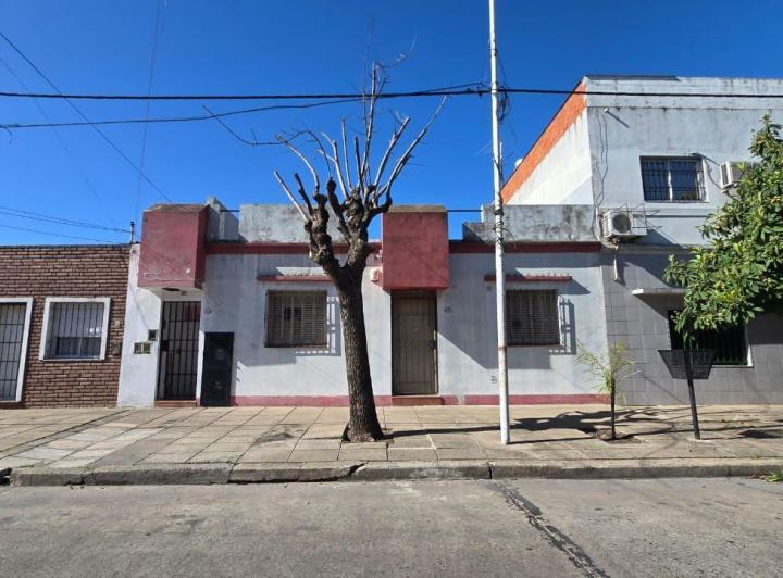 Alquiler de Departamento 3 AMBIENTES en Lomas del Mirador, 2