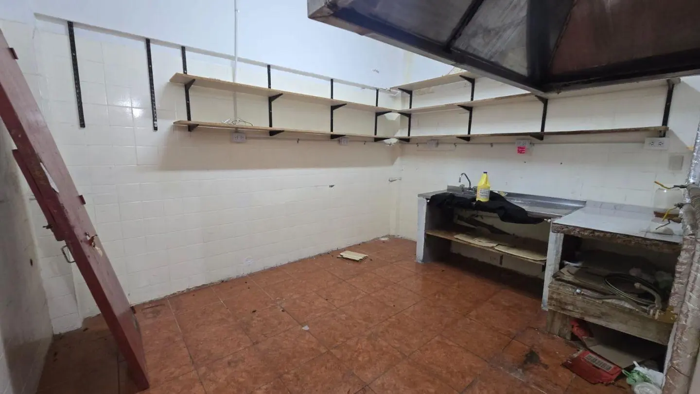Alquiler de Local Comercial en San Justo Excelente Ubicación 4