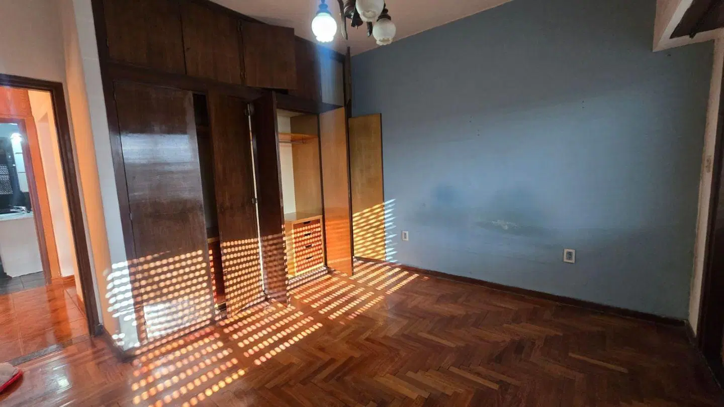 Alquiler de Departamento 3 AMBIENTES, Isidro Casanova 5